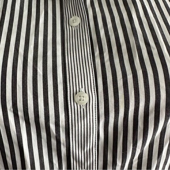Striped Button-Up, Chico’s Size 1 (Medium) - Picture 8 of 10